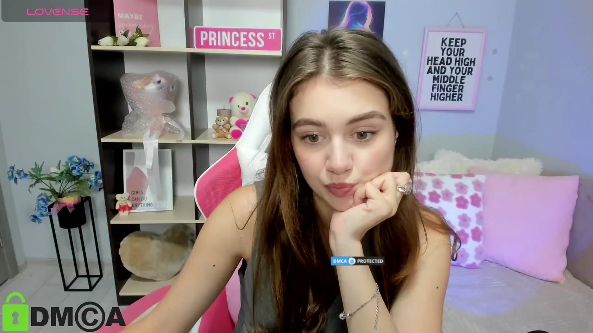 Gallery image thumbnail from TracySpark's myfreecams stream on, 08/16/2025, 06:58 image 16 of 20