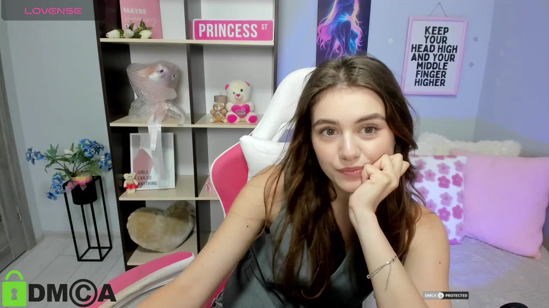 Gallery image thumbnail from TracySpark's myfreecams stream on, 08/16/2025, 09:10 image 2 of 20