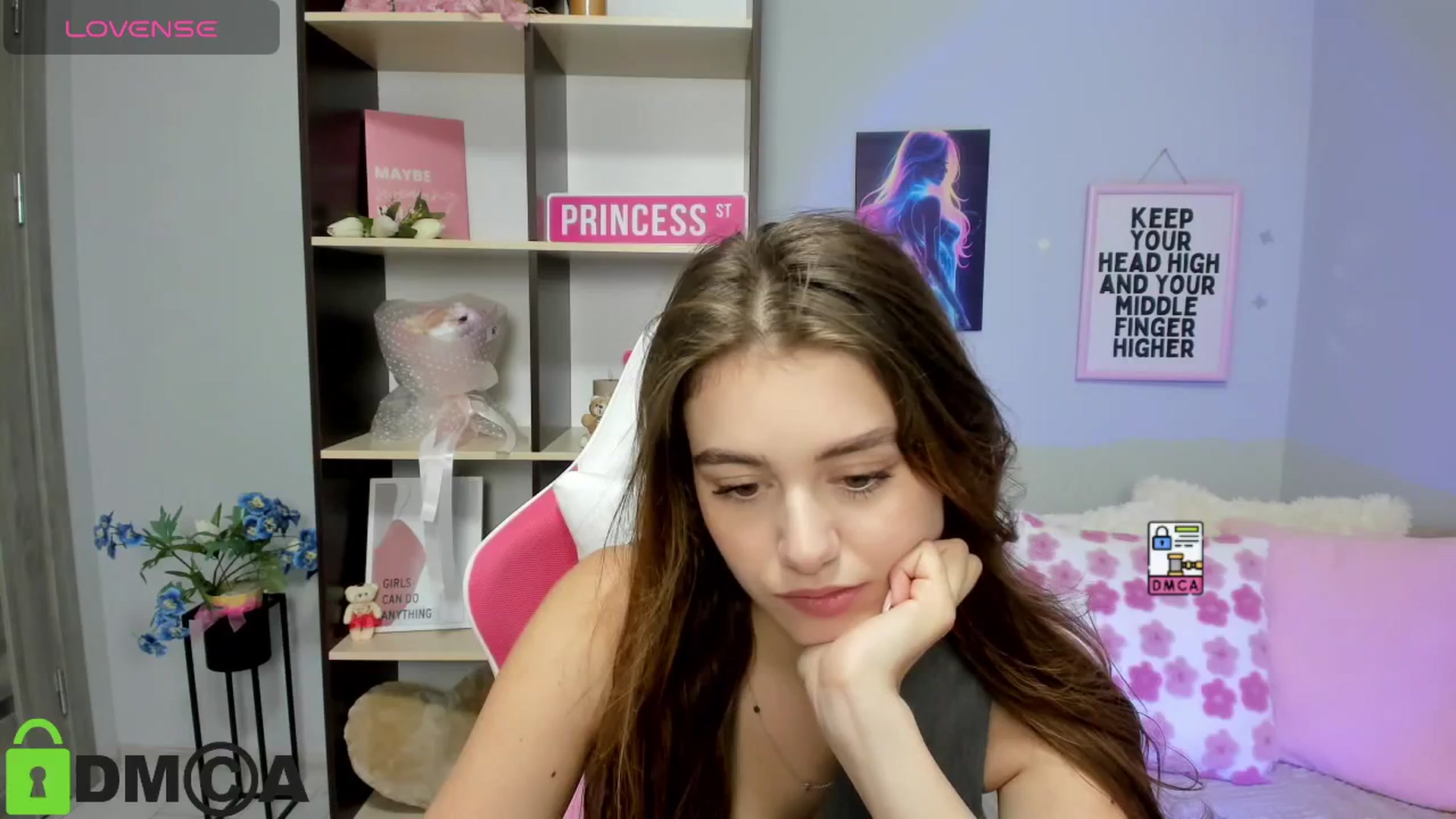 Gallery image thumbnail from TracySpark's myfreecams stream on, 08/16/2025, 09:10 image 6 of 20