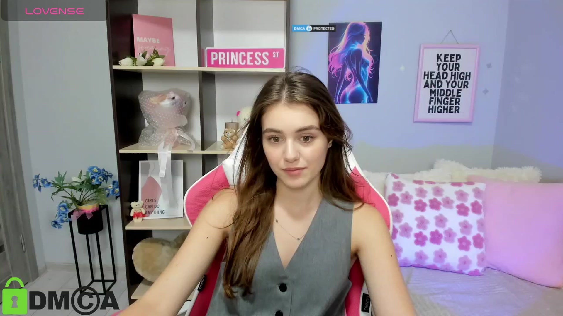 Gallery image thumbnail from TracySpark's myfreecams stream on, 08/16/2025, 10:22 image 19 of 20