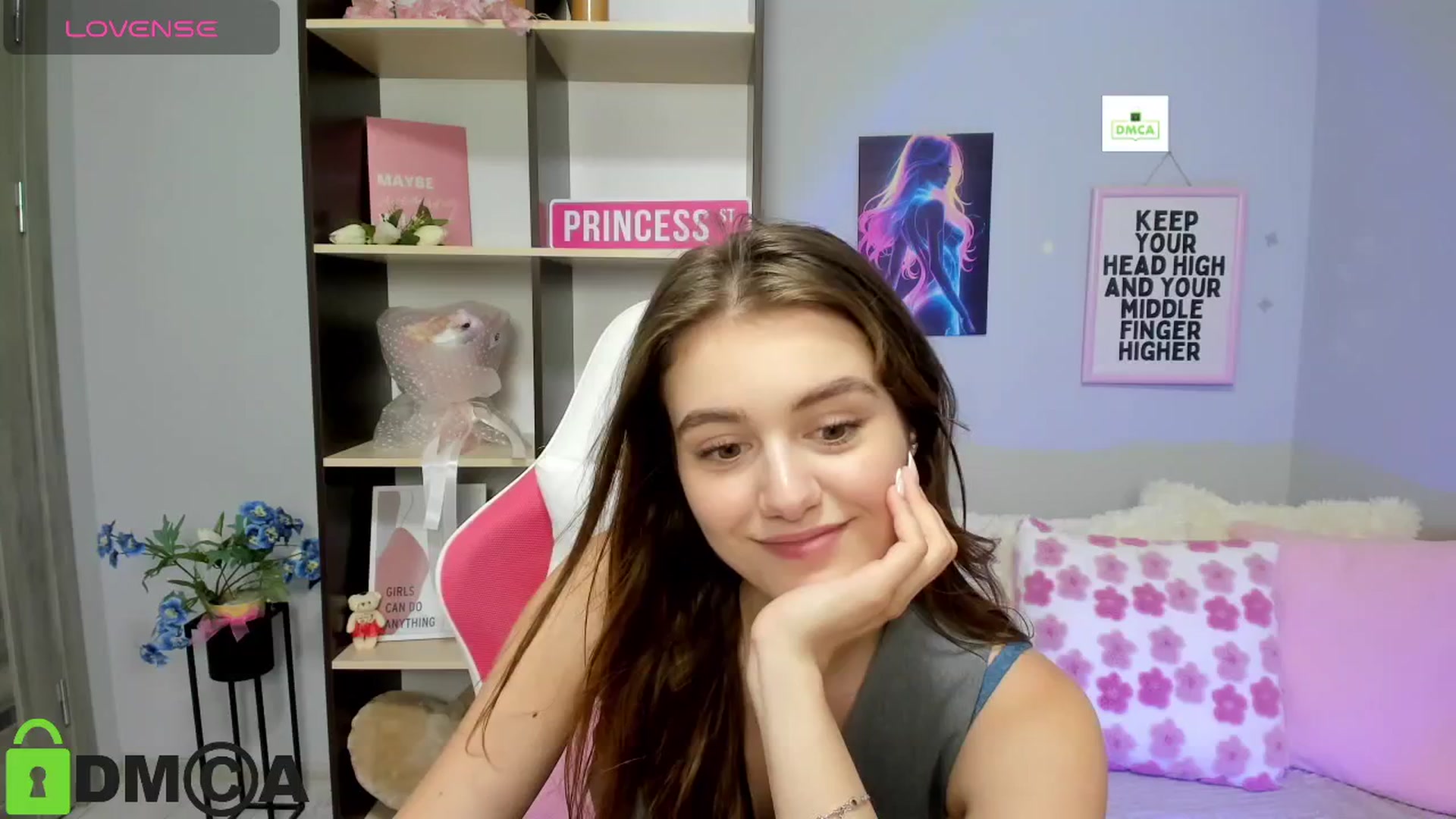 Gallery image thumbnail from TracySpark's myfreecams stream on, 08/16/2025, 11:47 image 9 of 20