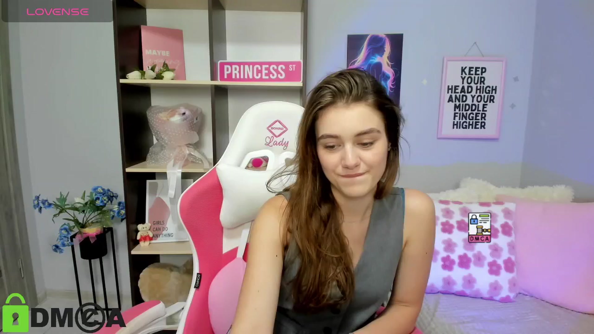 Gallery image thumbnail from TracySpark's myfreecams stream on, 08/16/2025, 11:47 image 20 of 20