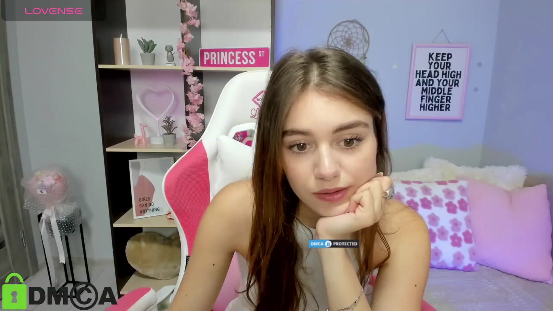 Gallery image thumbnail from TracySpark's myfreecams stream on, 08/17/2025, 07:57 image 10 of 20