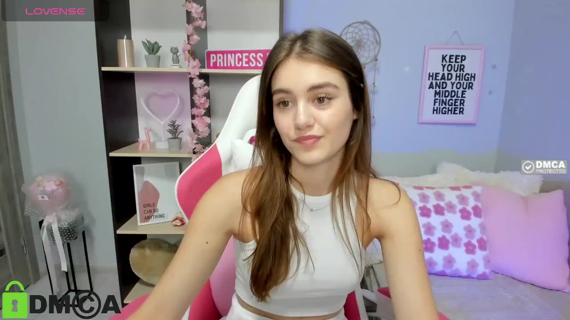 Gallery image thumbnail from TracySpark's myfreecams stream on, 08/17/2025, 07:57 image 11 of 20