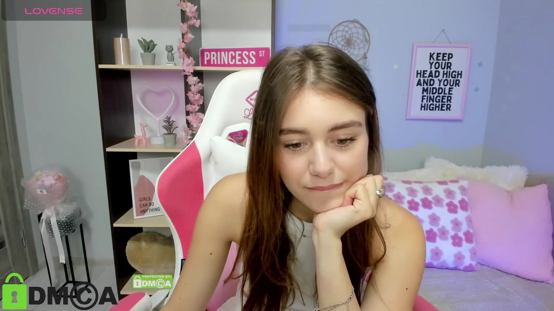 Gallery image thumbnail from TracySpark's myfreecams stream on, 08/17/2025, 07:57 image 7 of 20