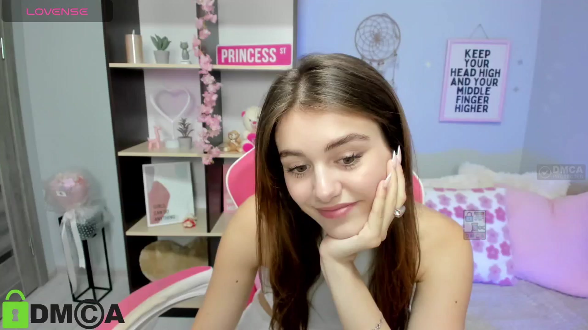 Gallery image thumbnail from TracySpark's myfreecams stream on, 08/17/2025, 10:01 image 1 of 20