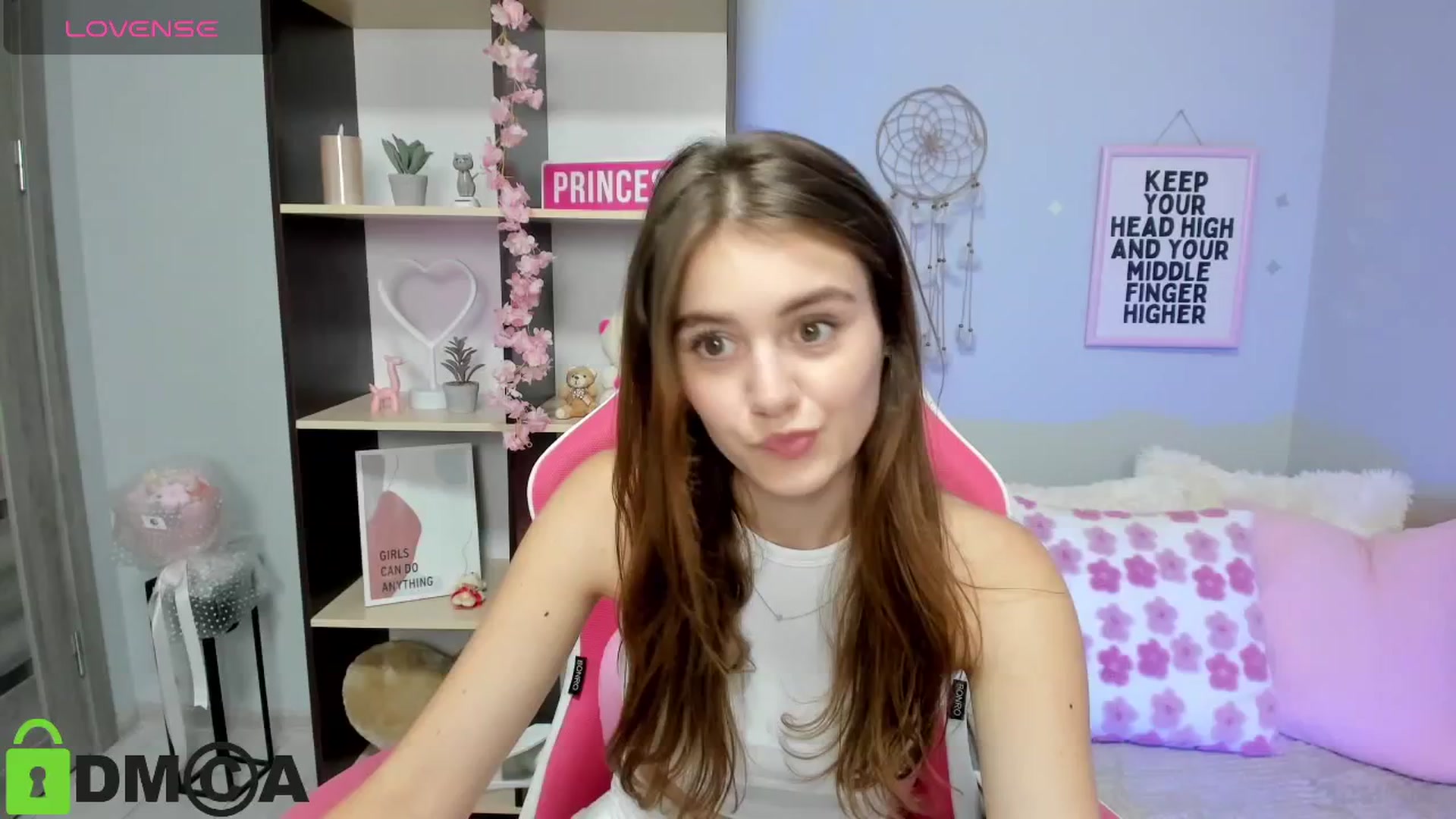 Gallery image thumbnail from TracySpark's myfreecams stream on, 08/17/2025, 11:11 image 7 of 20