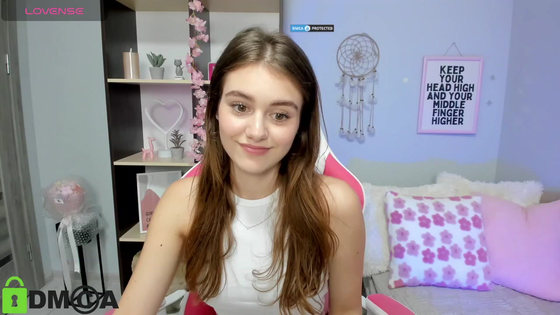 Gallery image thumbnail from TracySpark's myfreecams stream on, 08/17/2025, 11:11 image 13 of 20