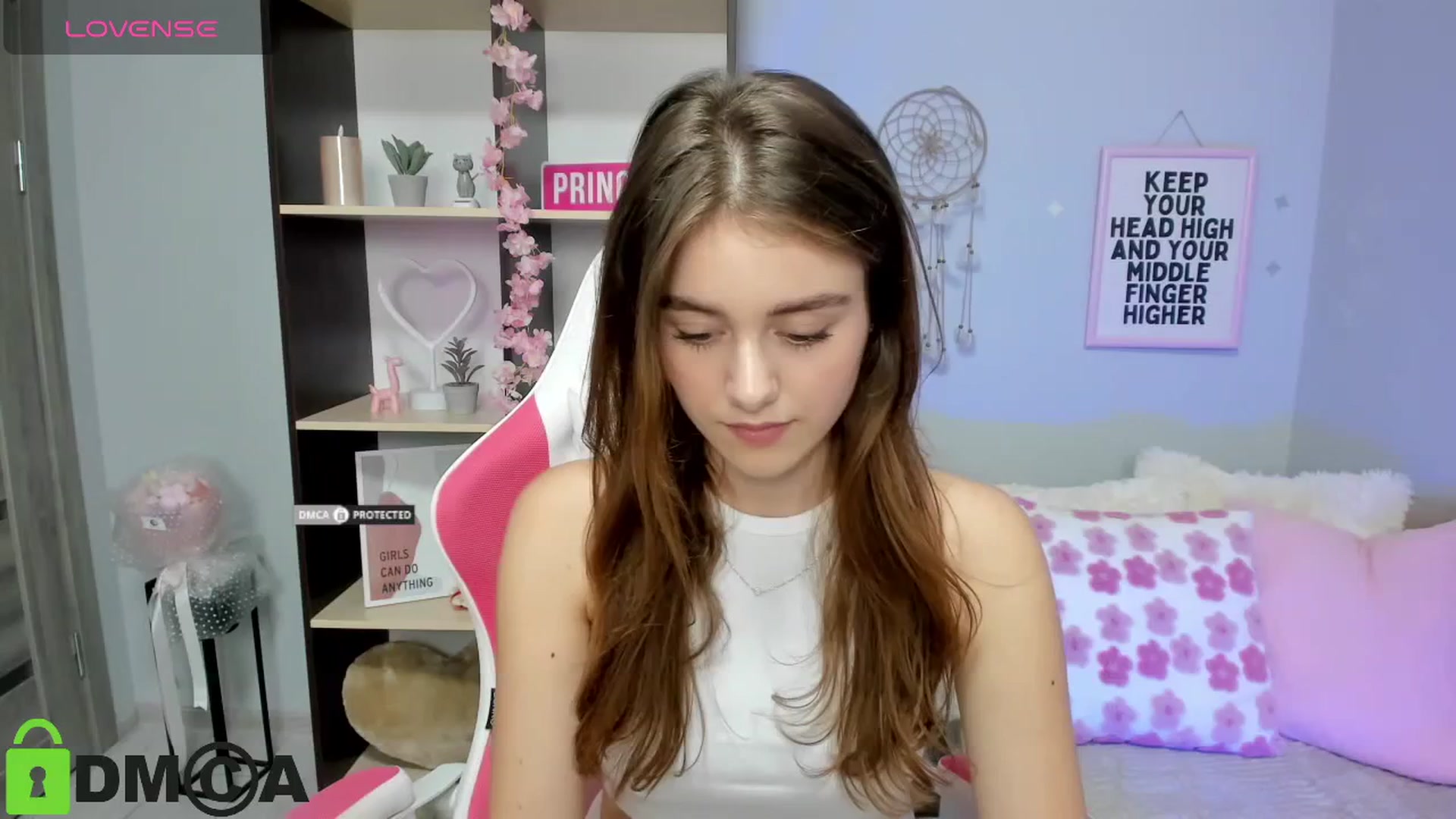Gallery image thumbnail from TracySpark's myfreecams stream on, 08/17/2025, 11:11 image 10 of 20