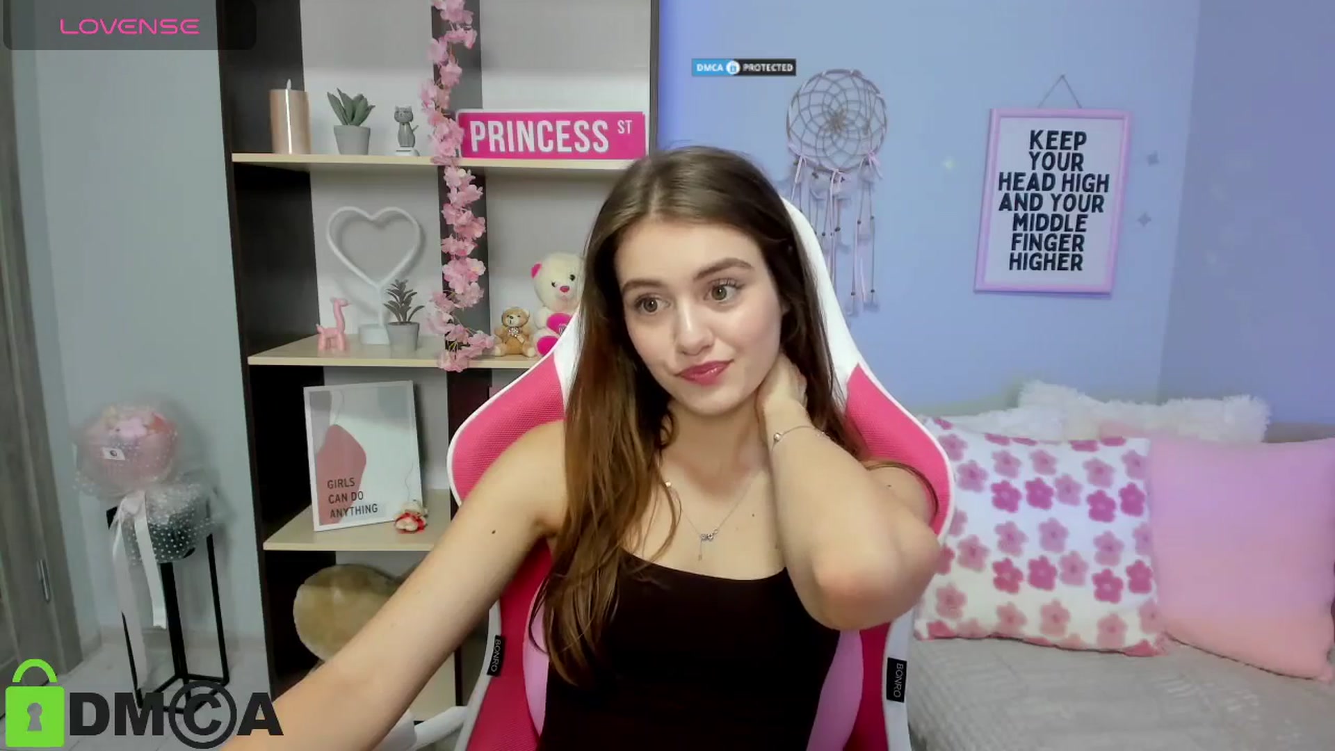 Gallery image thumbnail from TracySpark's myfreecams stream on, 08/20/2025, 07:35 image 15 of 20