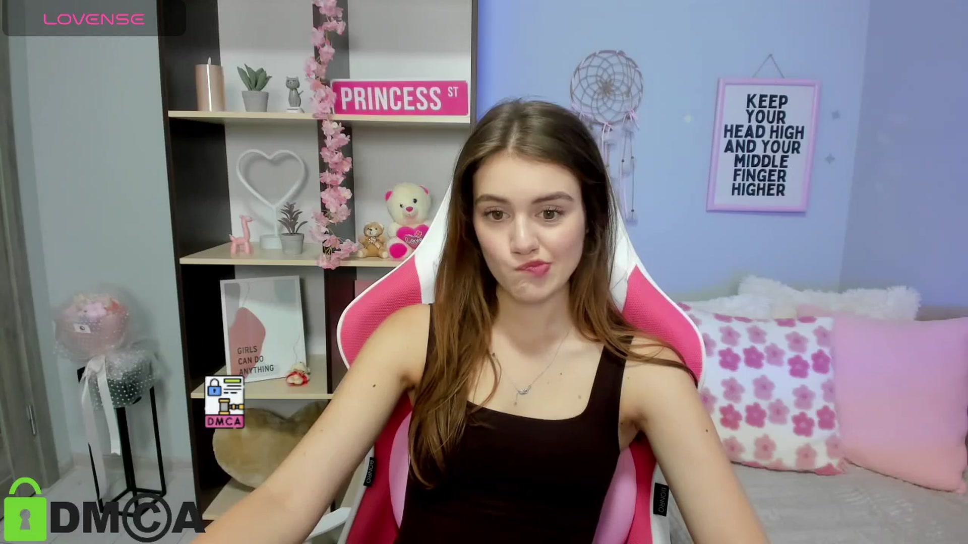 Gallery image thumbnail from TracySpark's myfreecams stream on, 08/20/2025, 07:35 image 13 of 20