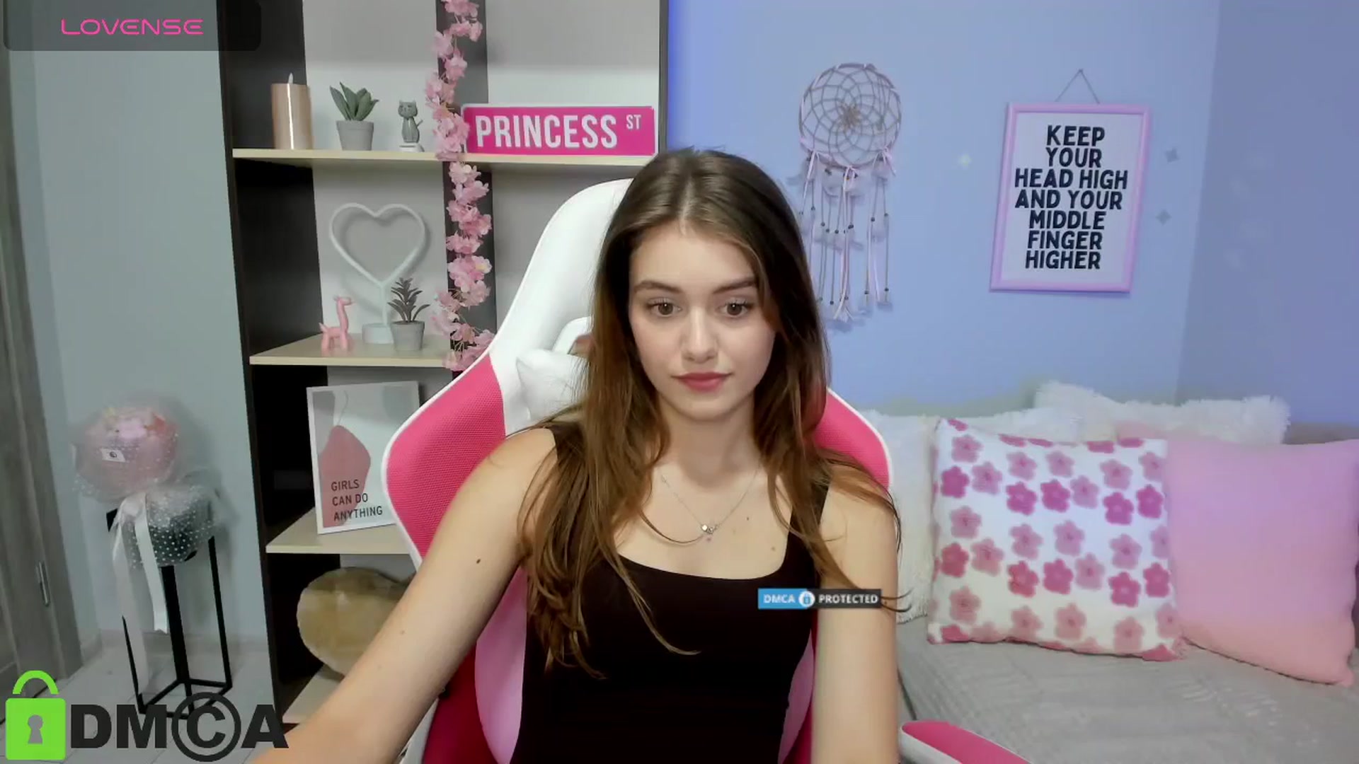 Gallery image thumbnail from TracySpark's myfreecams stream on, 08/20/2025, 08:43 image 13 of 20