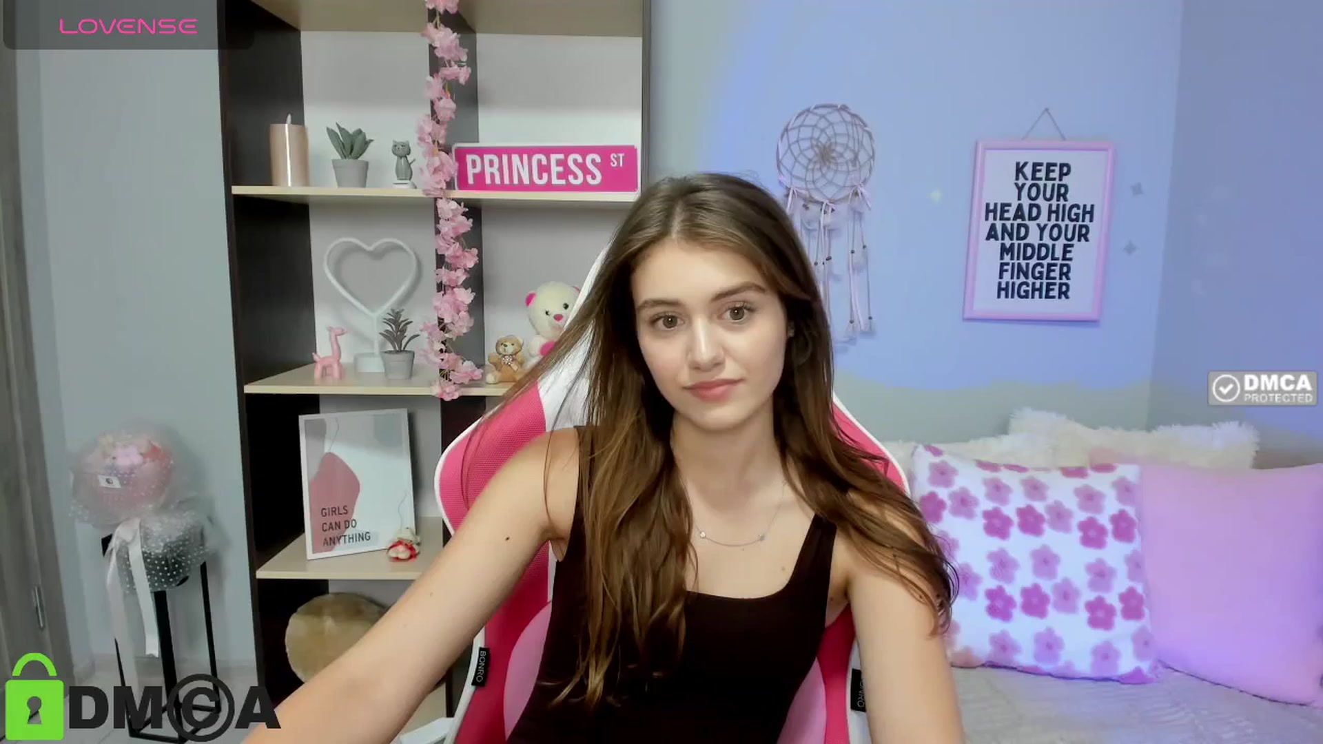 Gallery image thumbnail from TracySpark's myfreecams stream on, 08/20/2025, 11:44 image 9 of 20