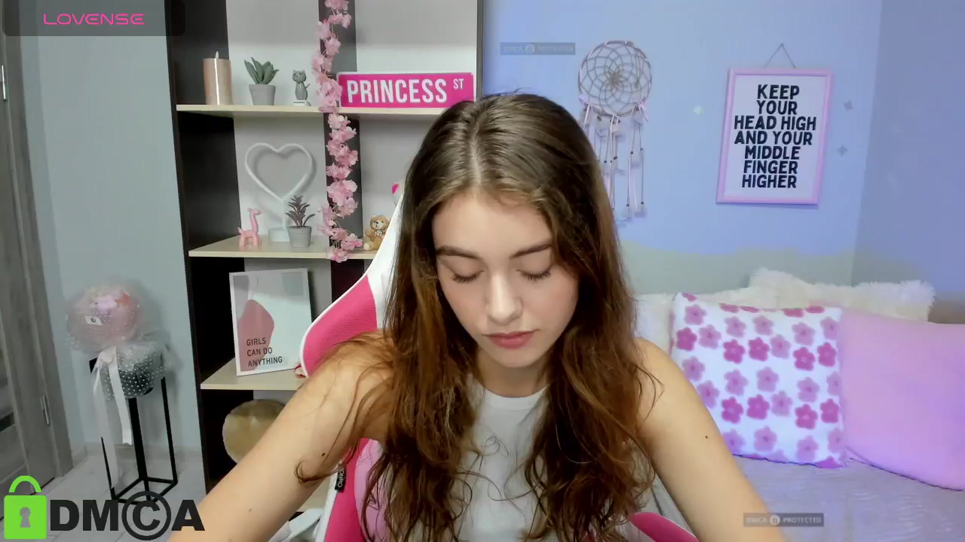 Gallery image thumbnail from TracySpark's myfreecams stream on, 08/22/2025, 07:59 image 2 of 20