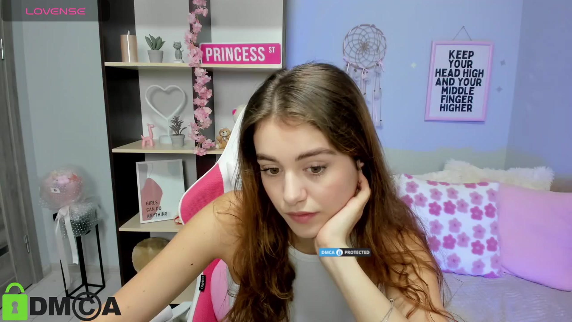 Gallery image thumbnail from TracySpark's myfreecams stream on, 08/22/2025, 07:59 image 12 of 20
