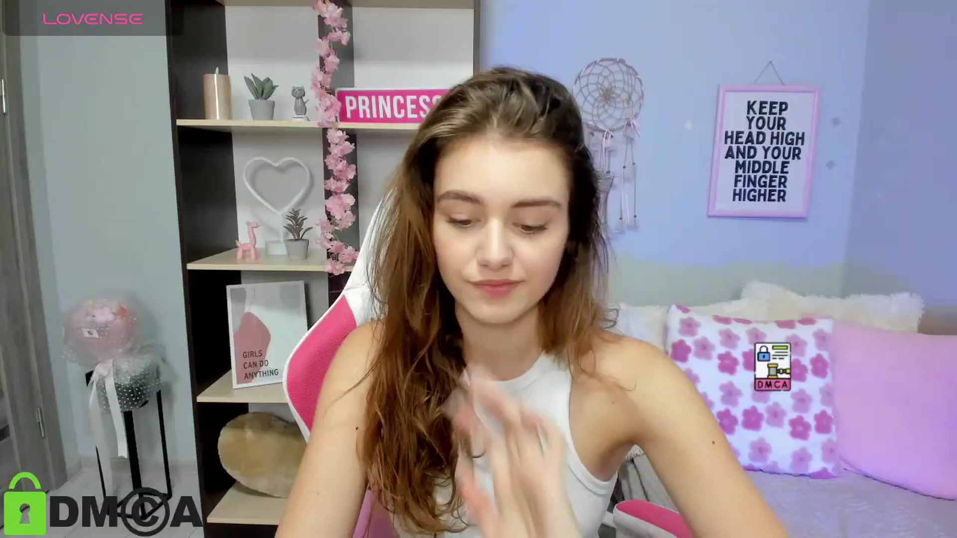 Gallery image thumbnail from TracySpark's myfreecams stream on, 08/22/2025, 10:44 image 7 of 20
