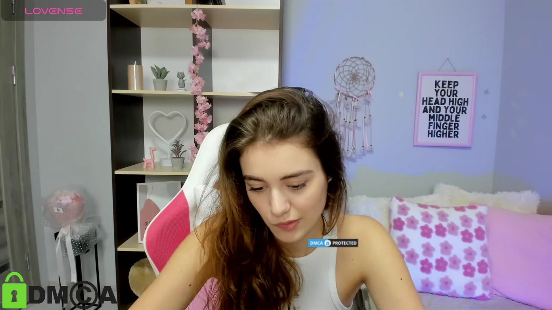 Gallery image thumbnail from TracySpark's myfreecams stream on, 08/22/2025, 11:46 image 5 of 20