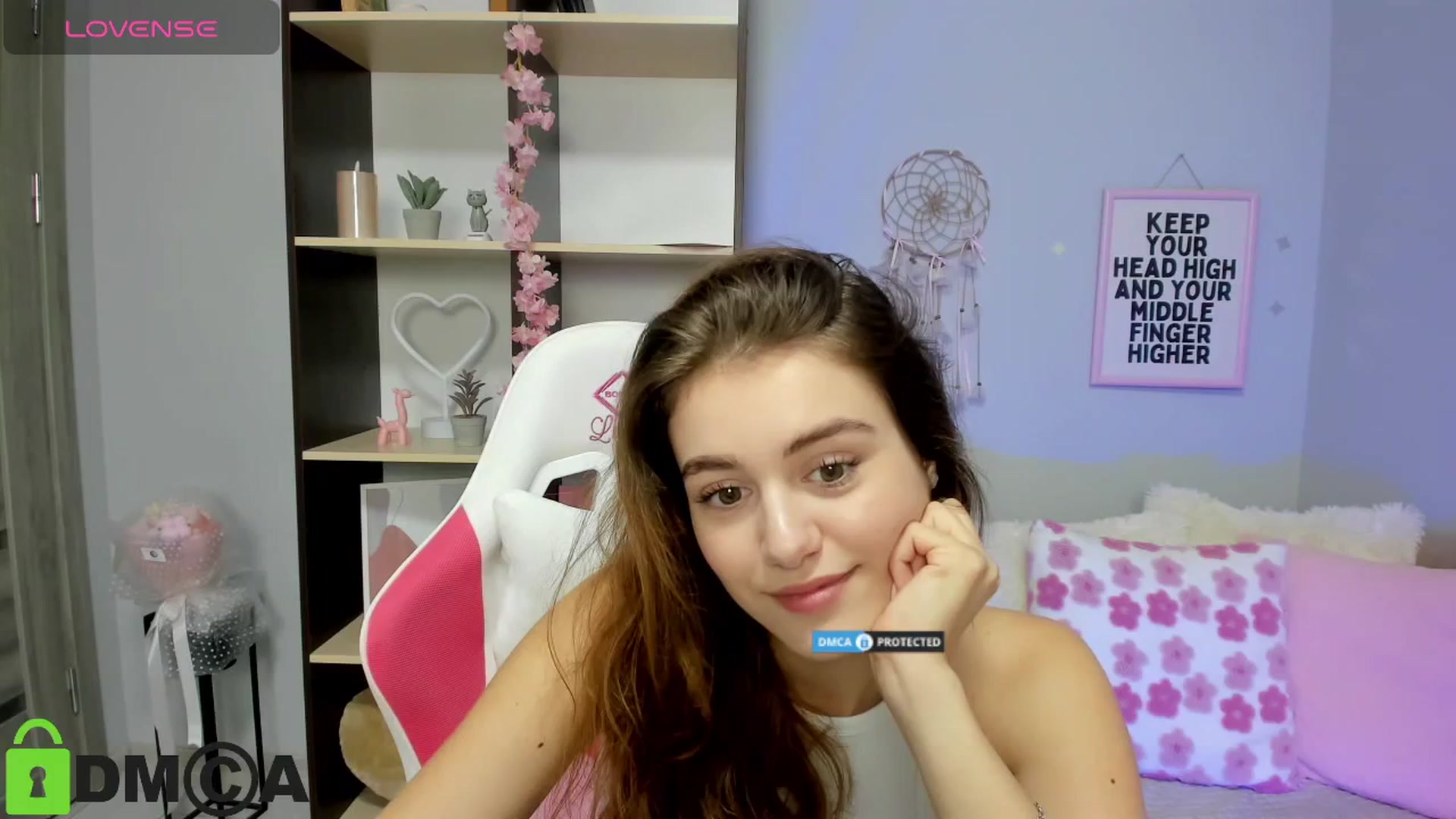 Gallery image thumbnail from TracySpark's myfreecams stream on, 08/22/2025, 11:46 image 2 of 20