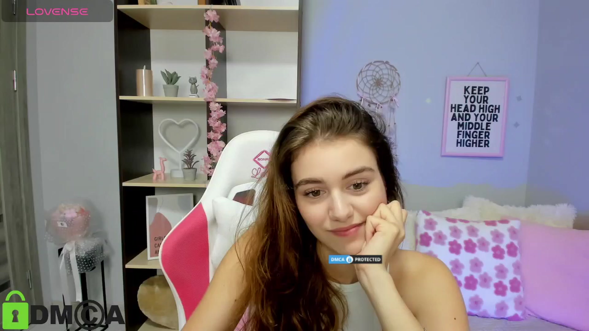 Gallery image thumbnail from TracySpark's myfreecams stream on, 08/22/2025, 11:46 image 3 of 20