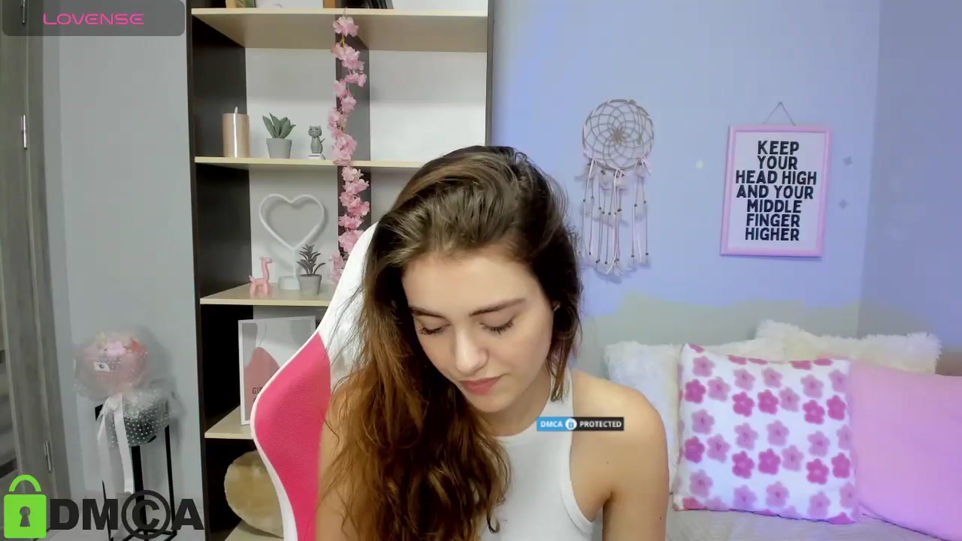 Gallery image thumbnail from TracySpark's myfreecams stream on, 08/22/2025, 11:46 image 6 of 20