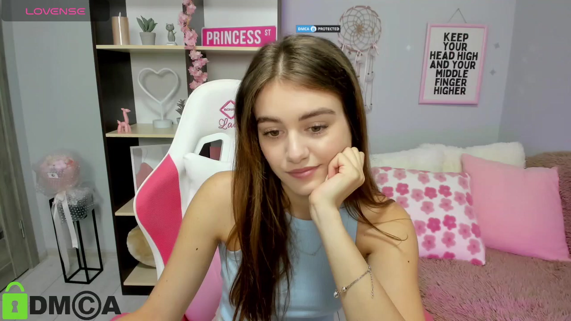 Gallery image thumbnail from TracySpark's myfreecams stream on, 08/23/2025, 07:07 image 13 of 20