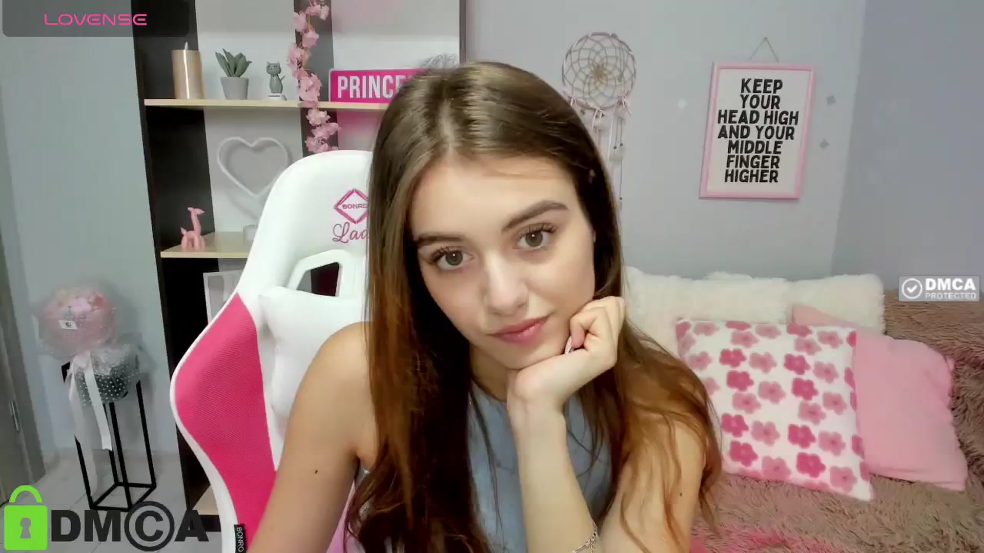 Gallery image thumbnail from TracySpark's myfreecams stream on, 08/25/2025, 05:57 image 6 of 20