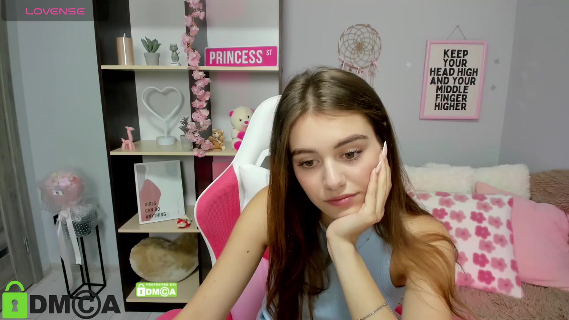 Gallery image thumbnail from TracySpark's myfreecams stream on, 08/25/2025, 07:34 image 13 of 20