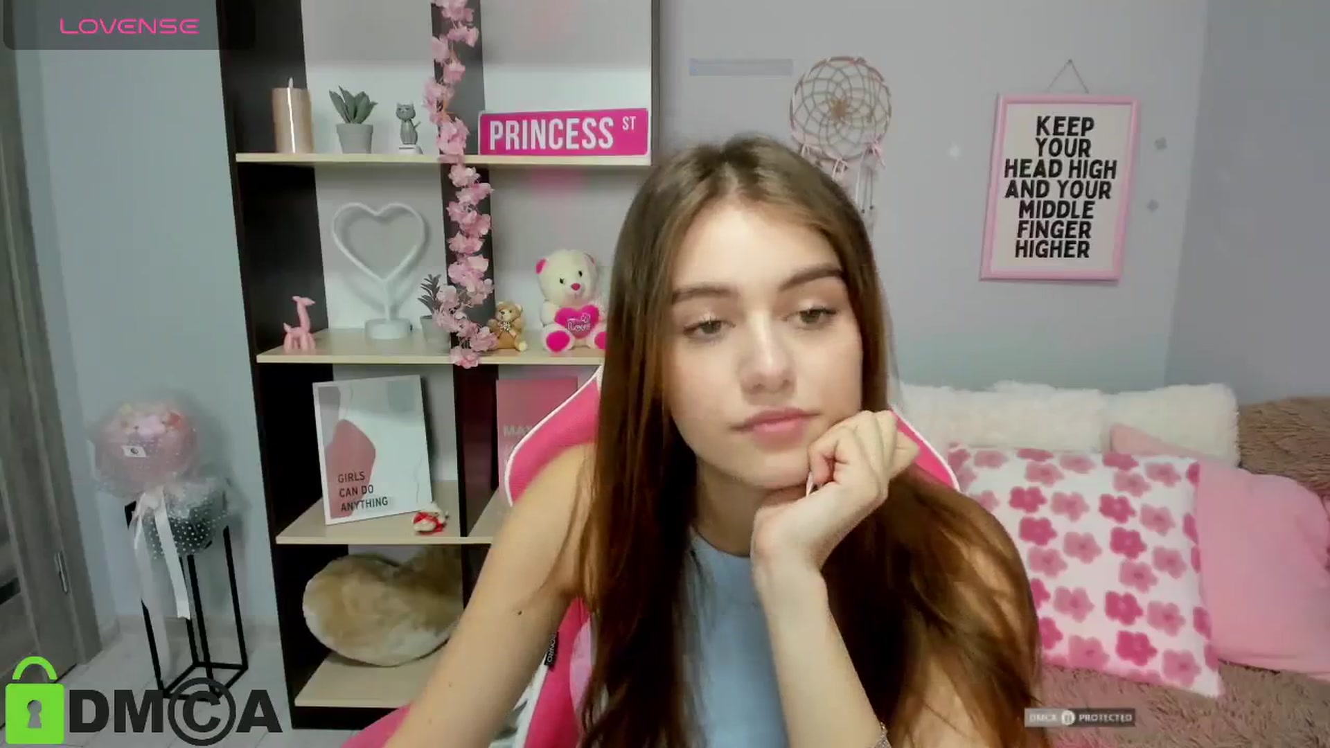 Gallery image thumbnail from TracySpark's myfreecams stream on, 08/25/2025, 07:34 image 6 of 20