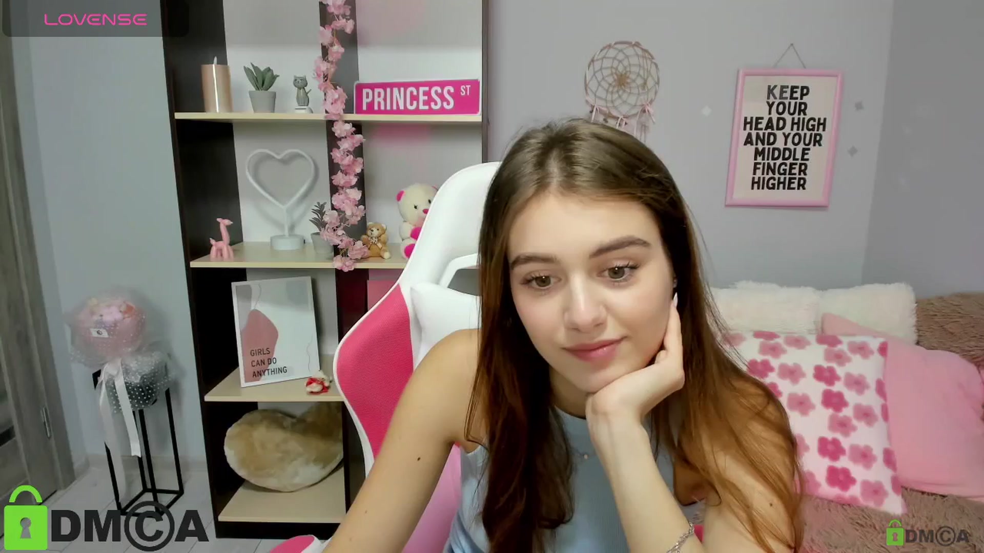 Gallery image thumbnail from TracySpark's myfreecams stream on, 08/25/2025, 07:34 image 16 of 20