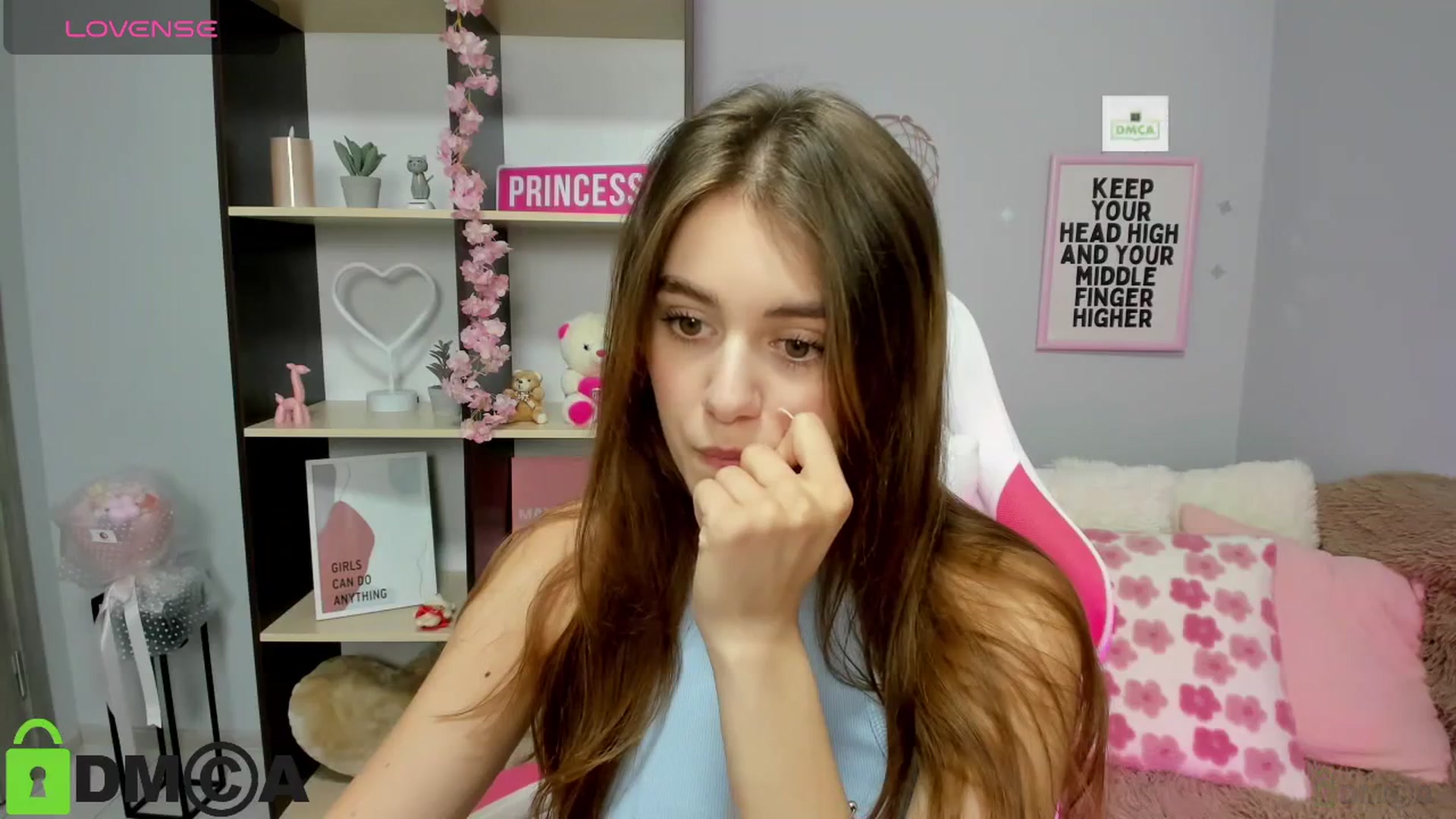 Gallery image thumbnail from TracySpark's myfreecams stream on, 08/25/2025, 10:27 image 14 of 20