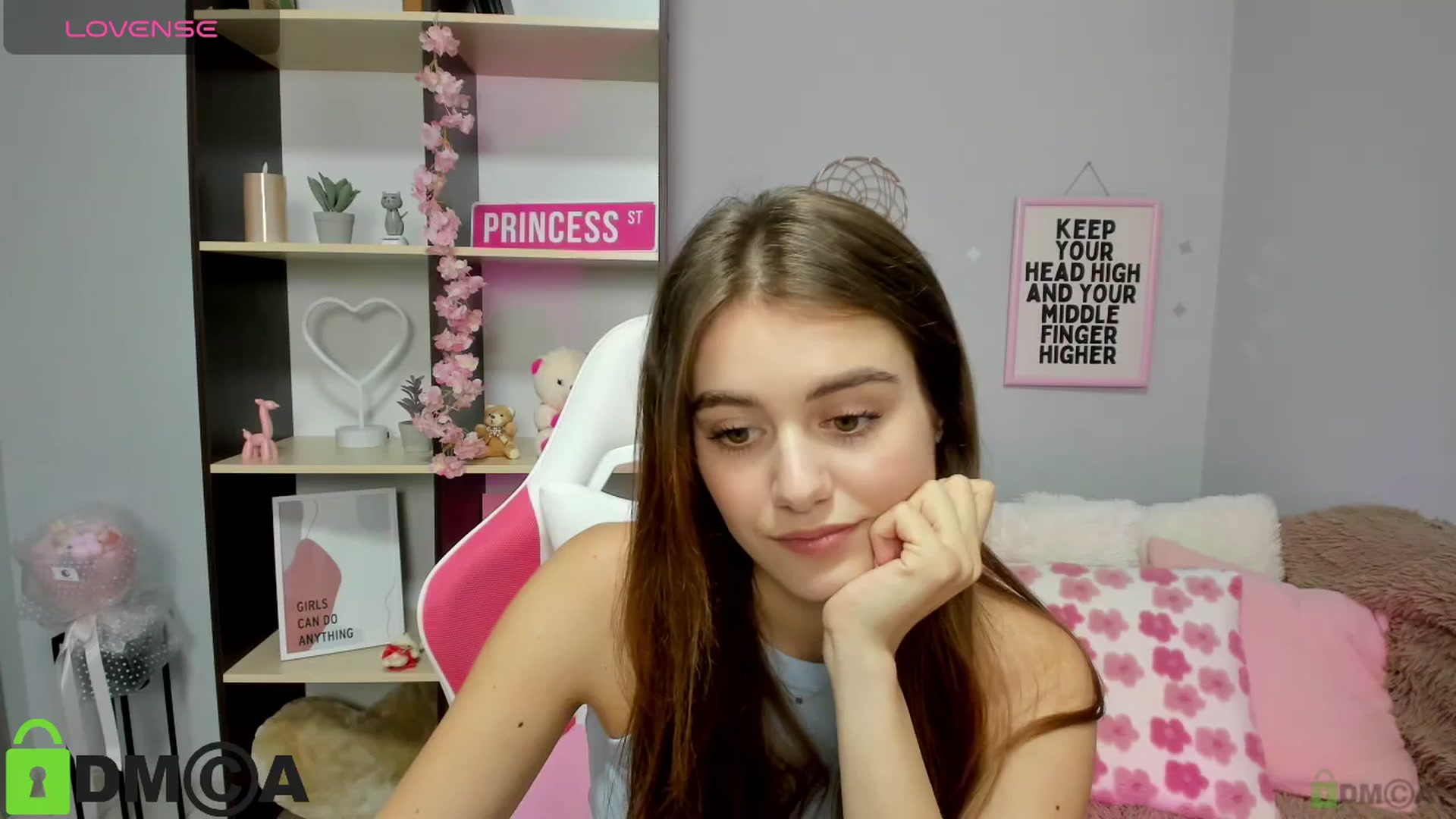 Gallery image thumbnail from TracySpark's myfreecams stream on, 08/25/2025, 10:27 image 6 of 20