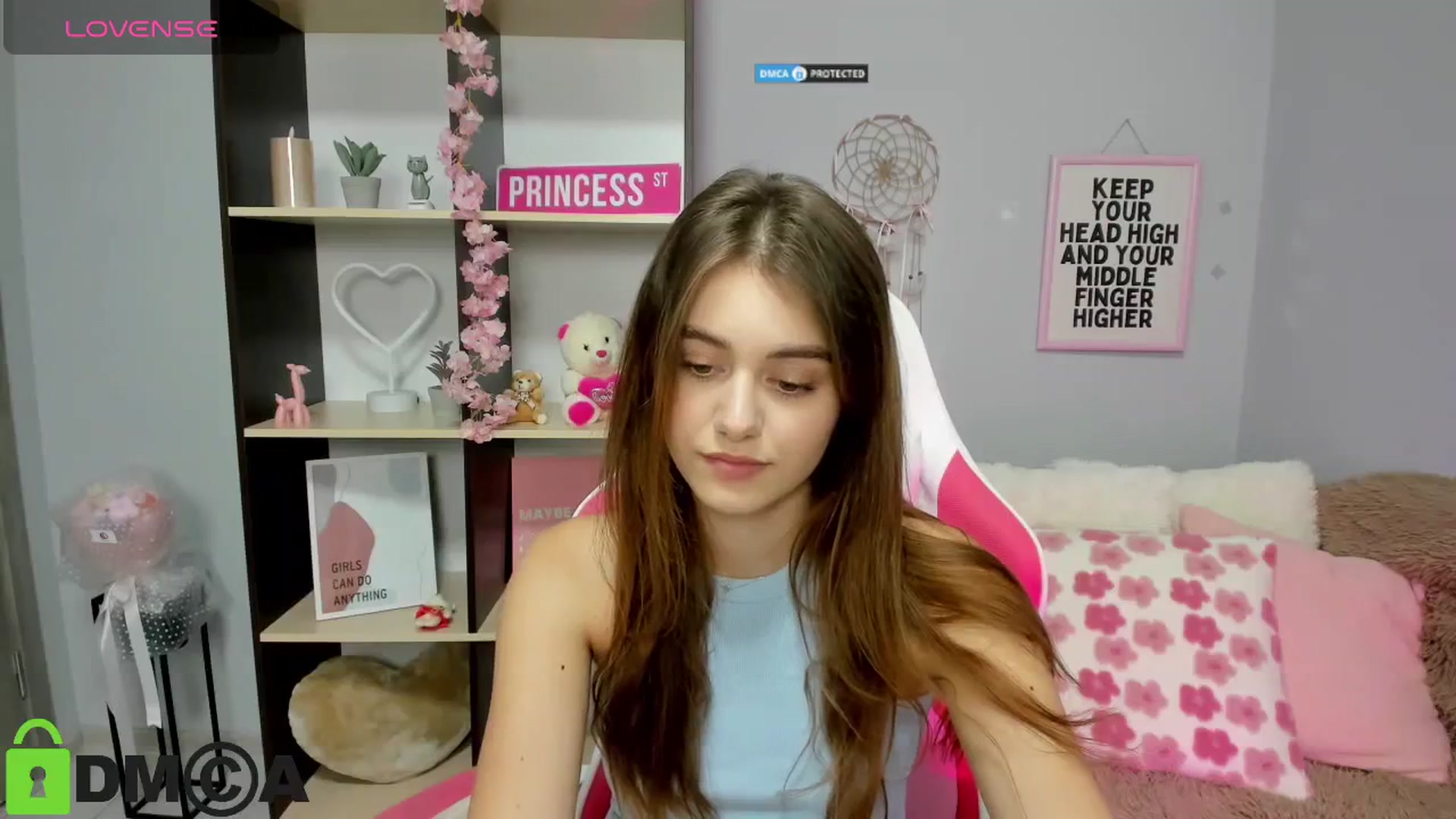 Gallery image thumbnail from TracySpark's myfreecams stream on, 08/25/2025, 10:27 image 17 of 20
