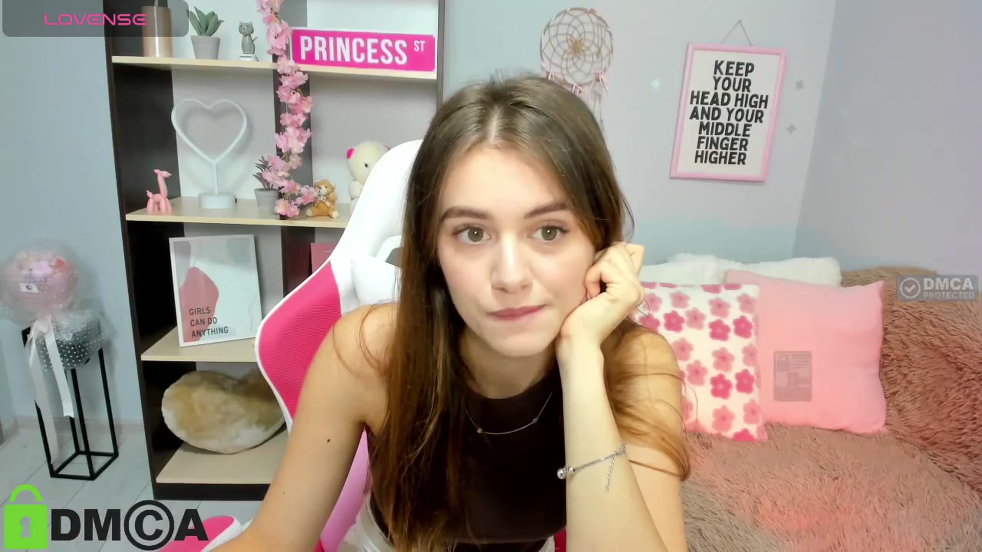 Gallery image thumbnail from TracySpark's myfreecams stream on, 08/29/2025, 07:45 image 12 of 20