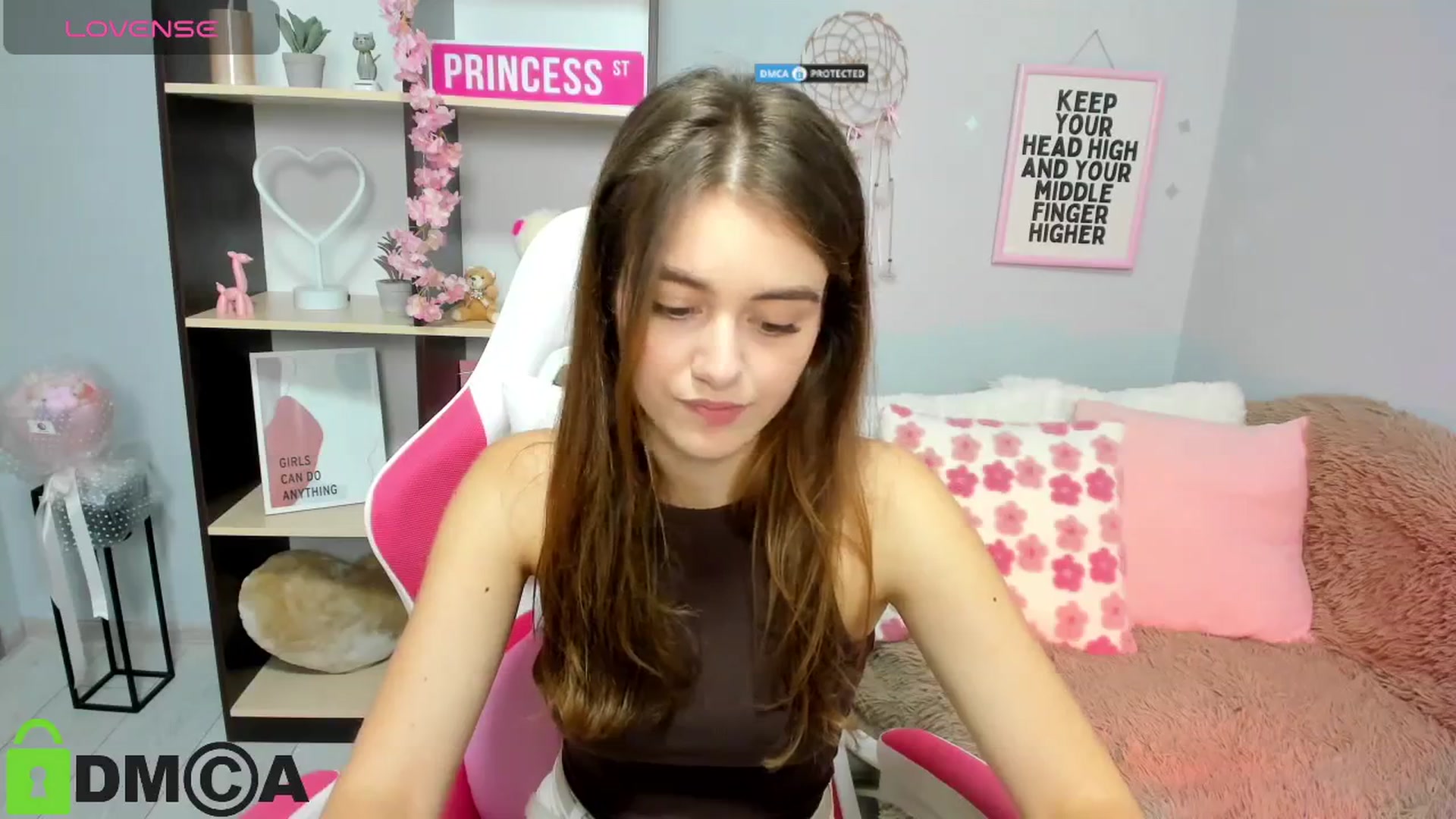 Gallery image thumbnail from TracySpark's myfreecams stream on, 08/29/2025, 10:02 image 7 of 20