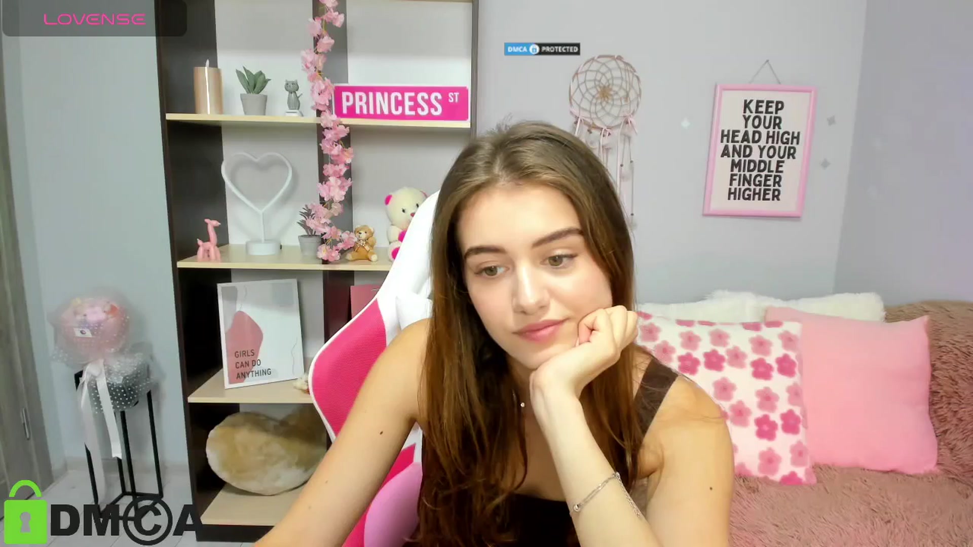 Gallery image thumbnail from TracySpark's myfreecams stream on, 08/30/2025, 09:04 image 16 of 20