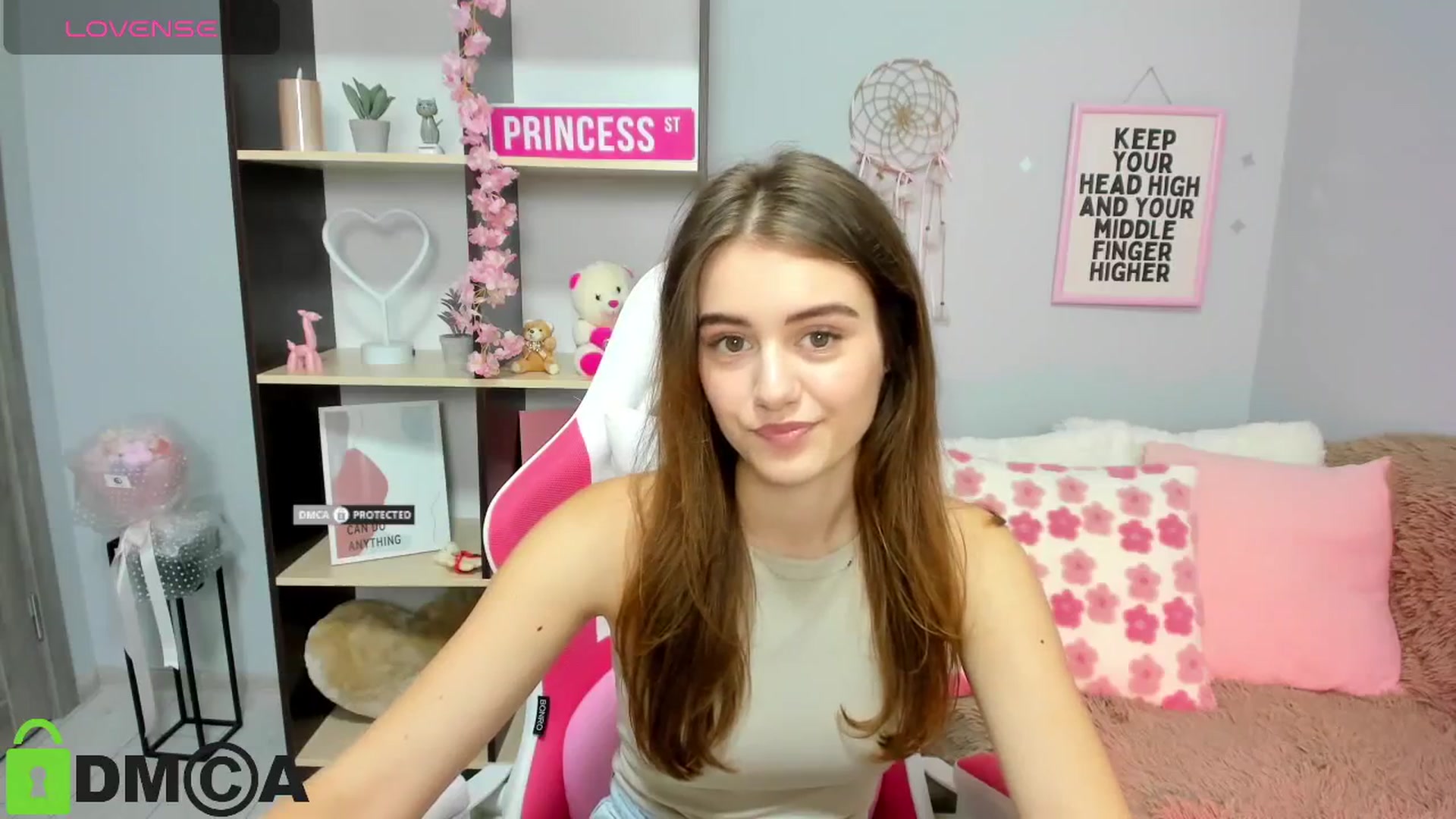 Gallery image thumbnail from TracySpark's myfreecams stream on, 08/31/2025, 07:13 image 13 of 20