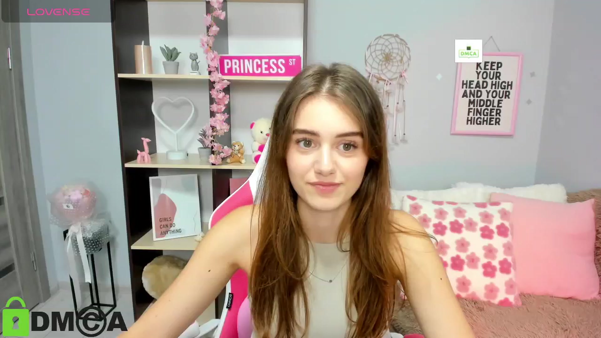 Gallery image thumbnail from TracySpark's myfreecams stream on, 08/31/2025, 10:53 image 17 of 20