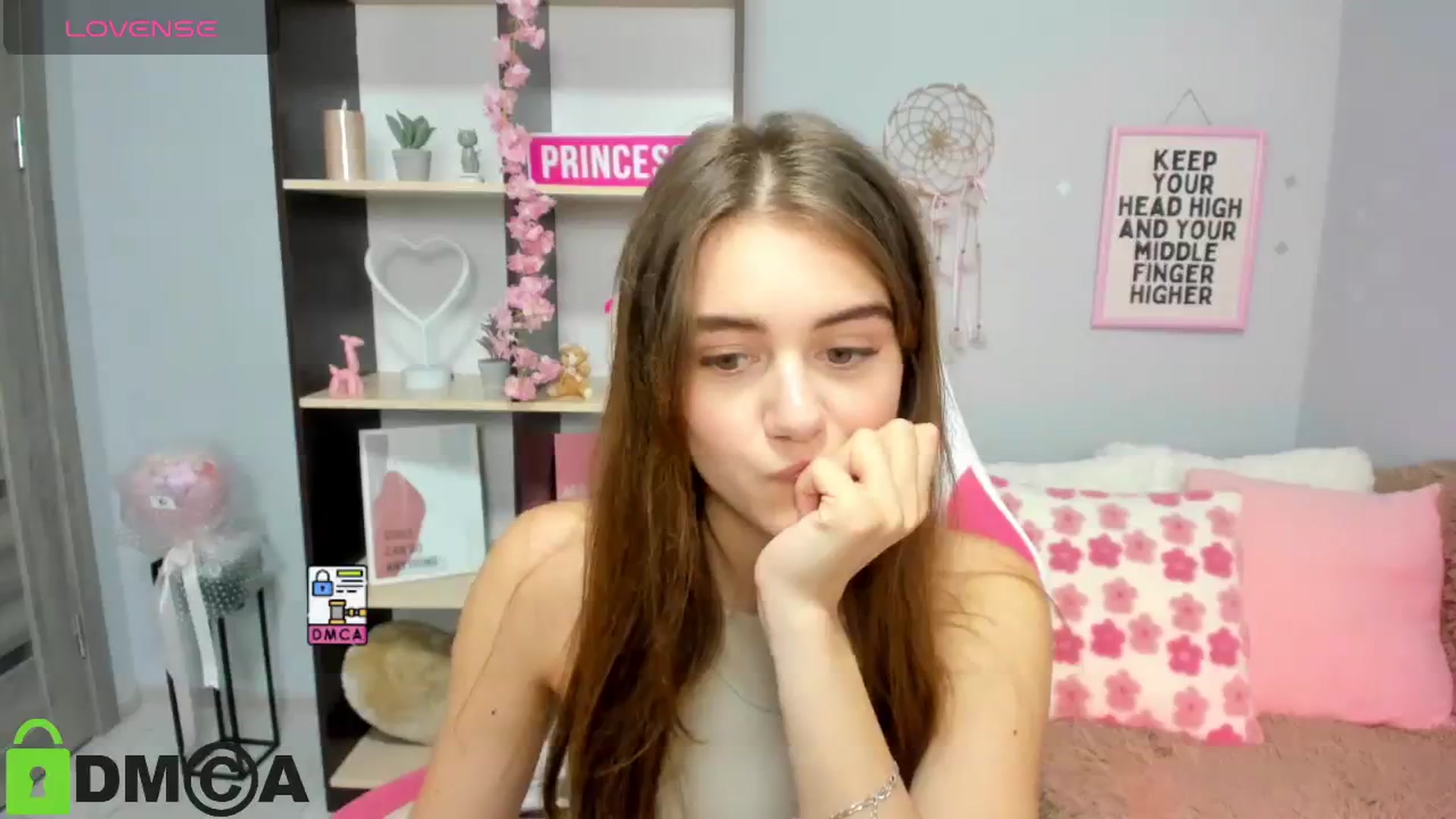 Gallery image thumbnail from TracySpark's myfreecams stream on, 08/31/2025, 10:53 image 12 of 20