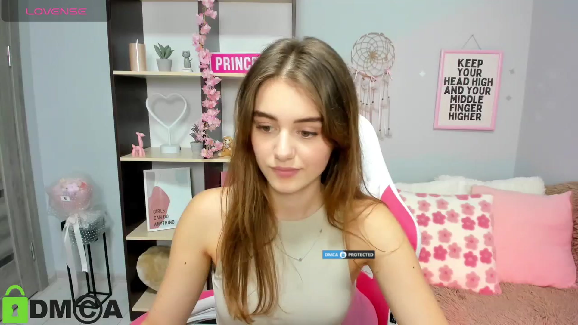 Gallery image thumbnail from TracySpark's myfreecams stream on, 08/31/2025, 10:53 image 7 of 20