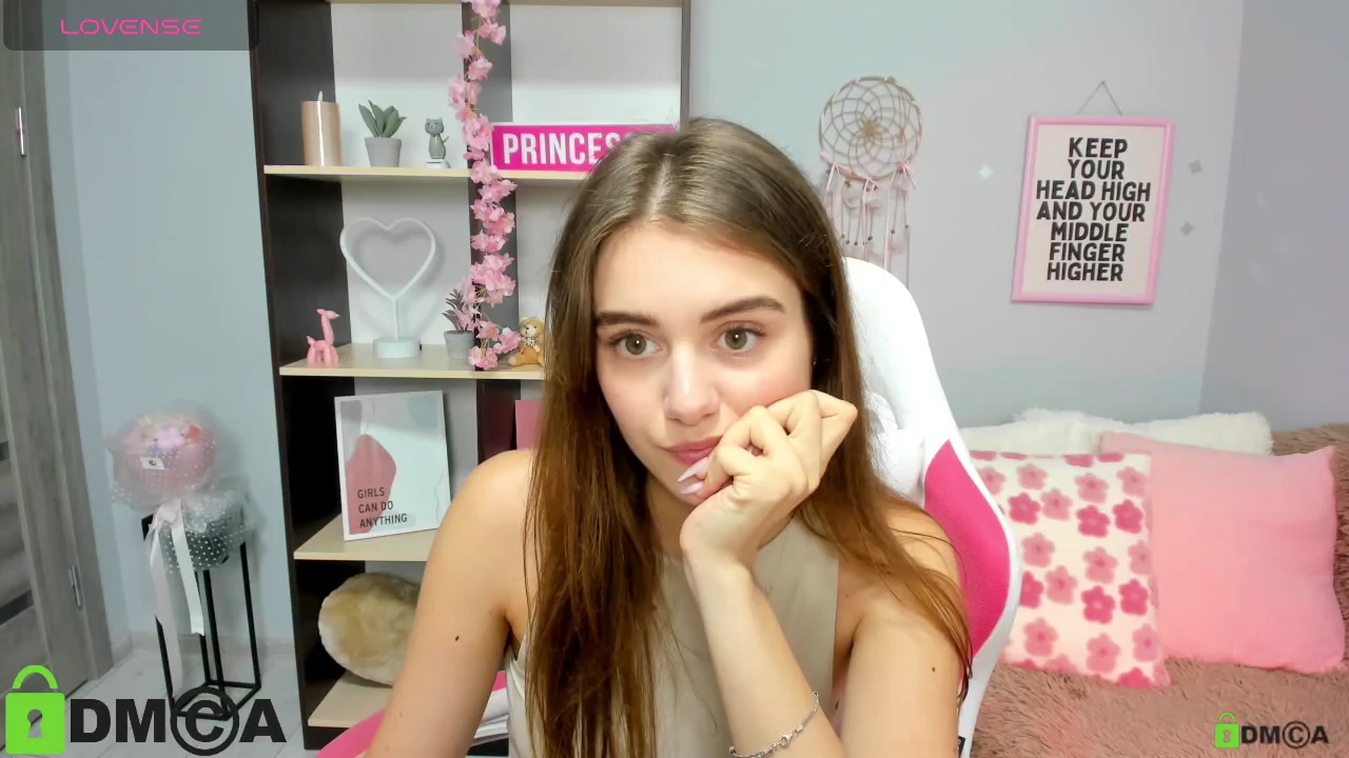 Gallery image thumbnail from TracySpark's myfreecams stream on, 08/31/2025, 10:53 image 4 of 20
