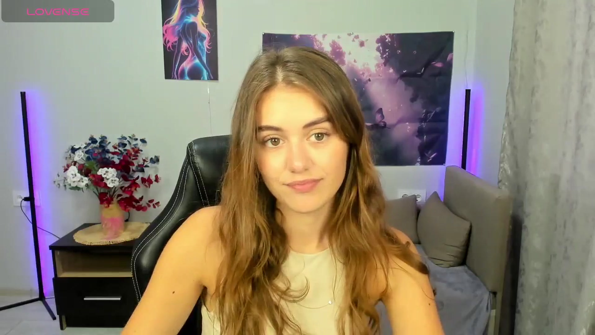 Gallery image thumbnail from TracySpark's myfreecams stream on, 09/12/2025, 09:09 image 9 of 20