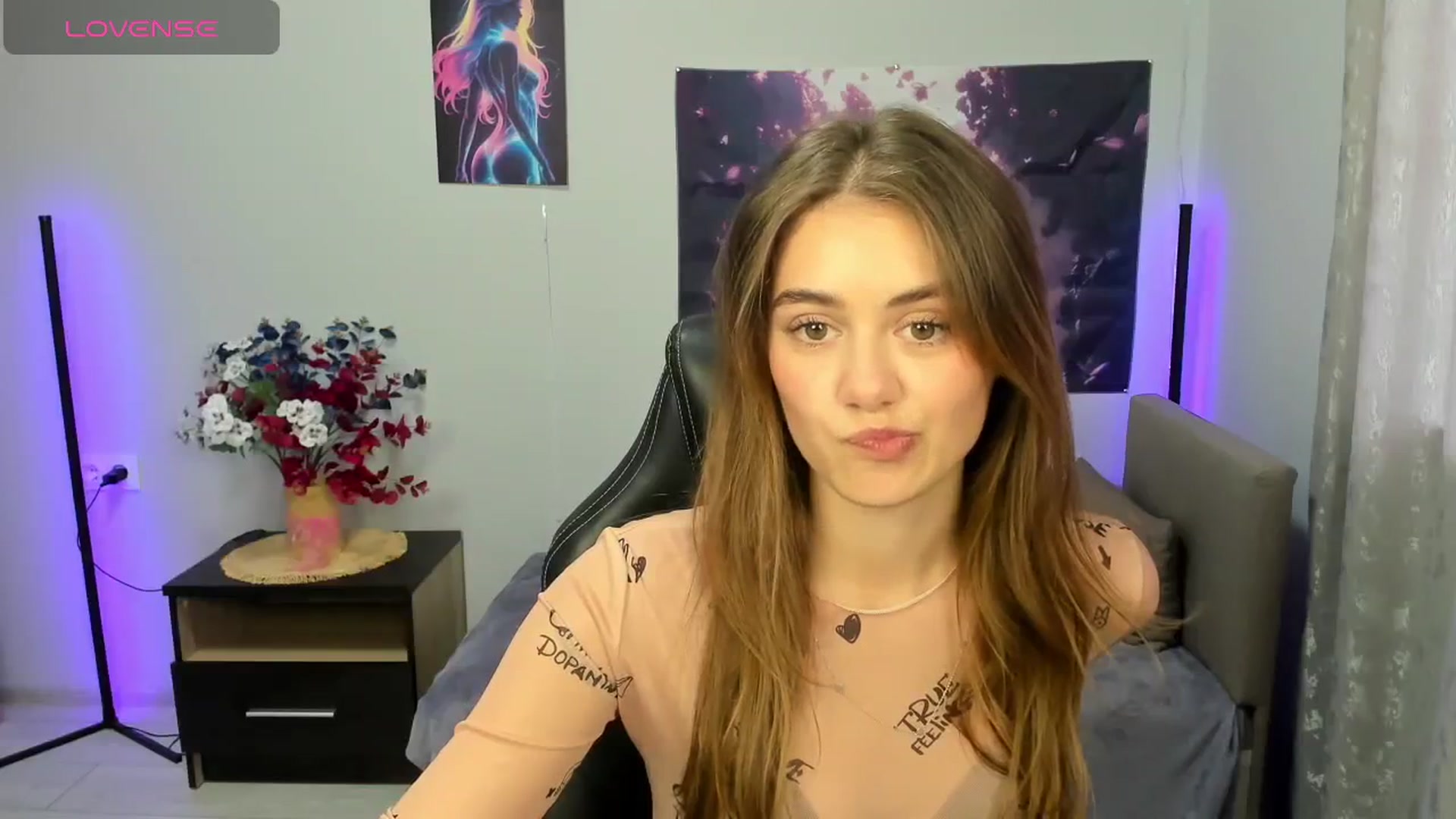 Gallery image thumbnail from TracySpark's myfreecams stream on, 09/15/2025, 09:09 image 2 of 20