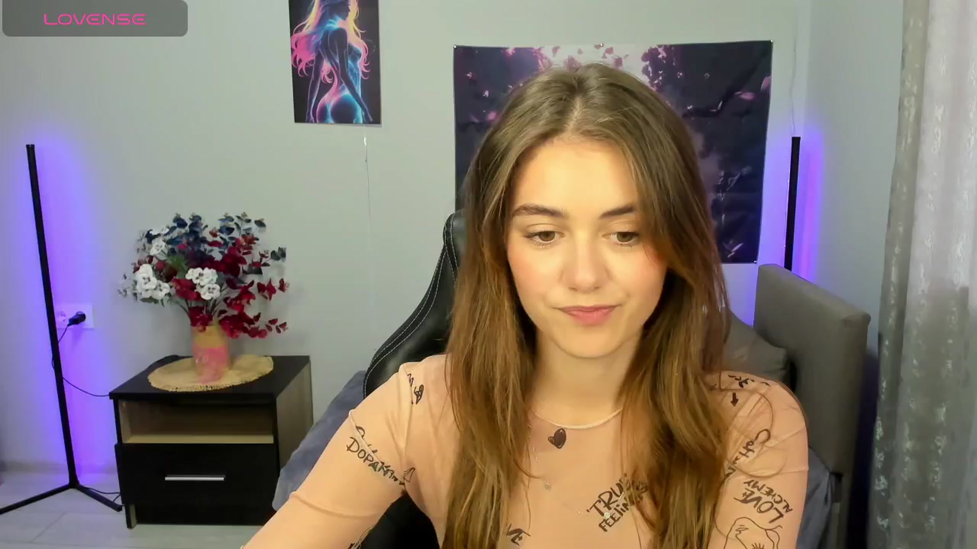 Gallery image thumbnail from TracySpark's myfreecams stream on, 09/15/2025, 09:09 image 1 of 20