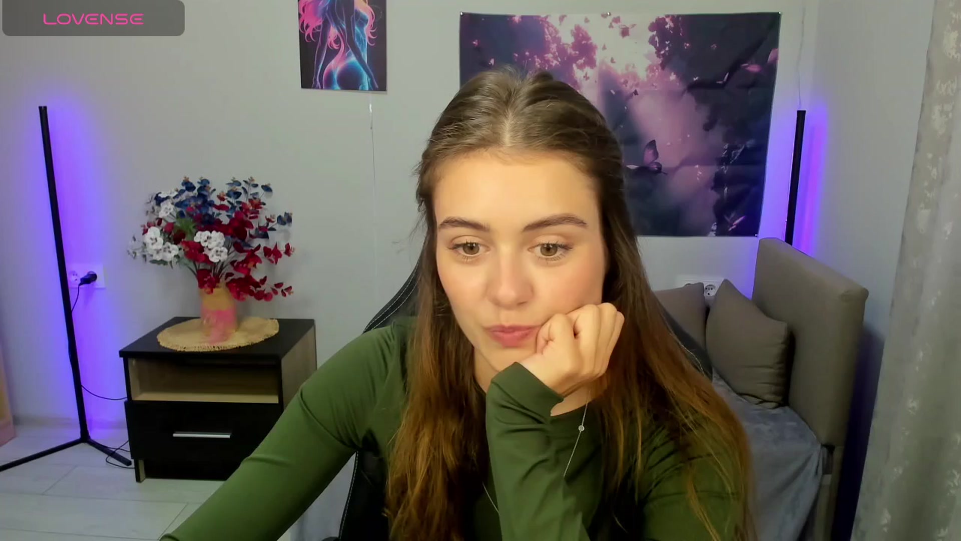 Gallery image thumbnail from TracySpark's myfreecams stream on, 09/16/2025, 11:48 image 6 of 20