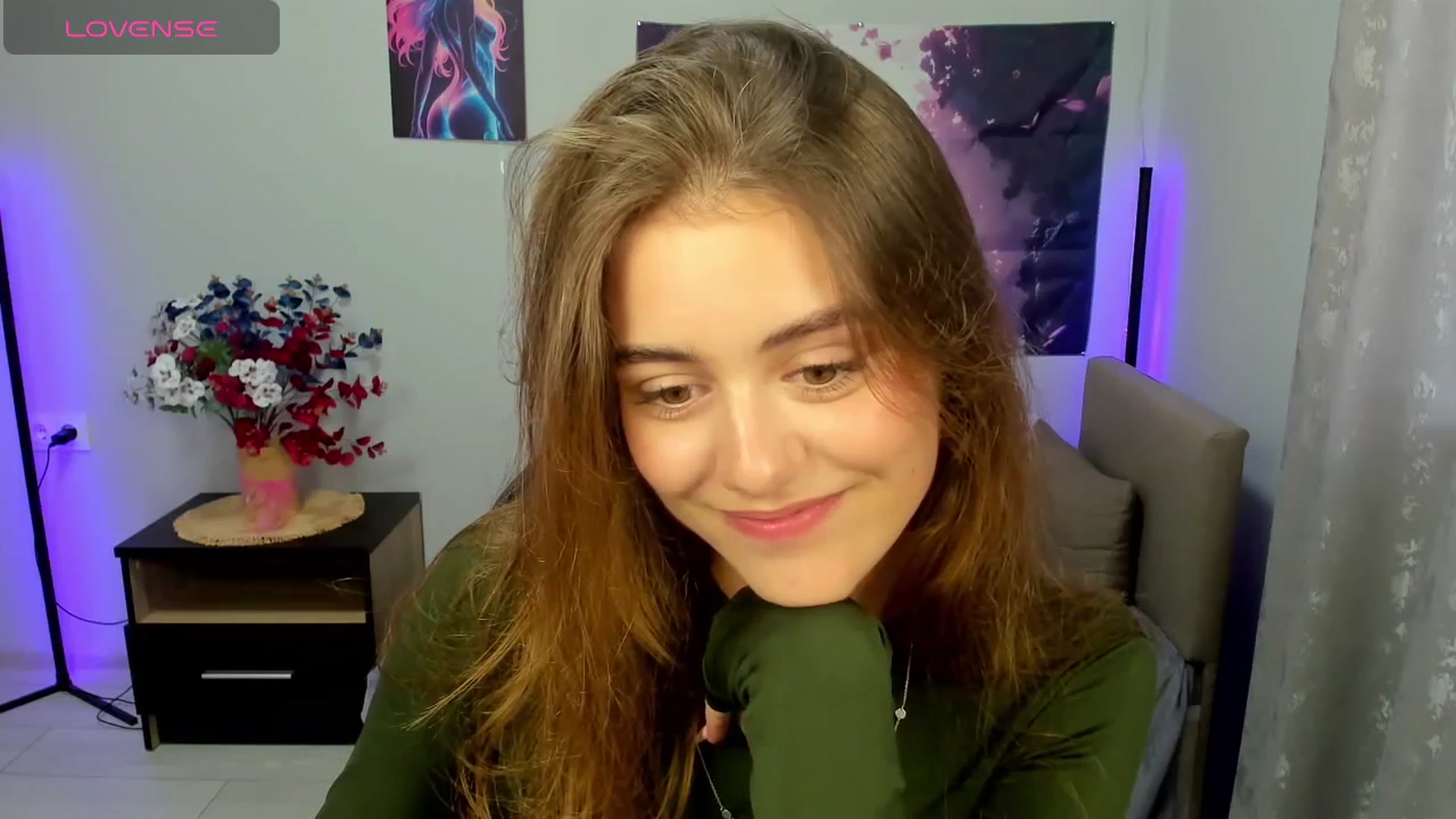 Gallery image thumbnail from TracySpark's myfreecams stream on, 09/16/2025, 12:03 image 9 of 20