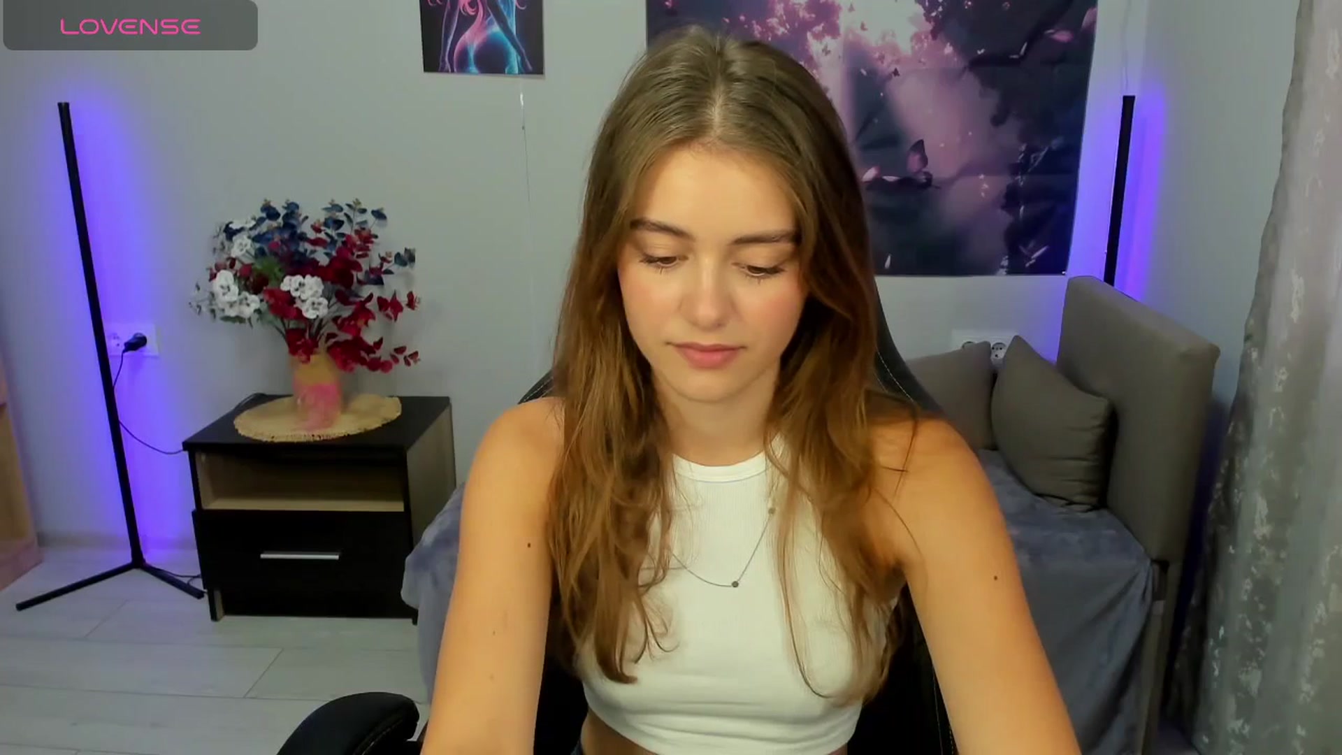 Gallery image thumbnail from TracySpark's myfreecams stream on, 09/17/2025, 07:40 image 19 of 20