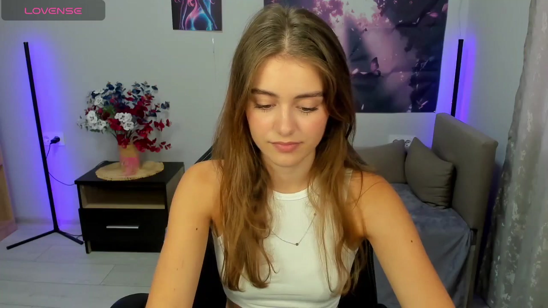 Gallery image thumbnail from TracySpark's myfreecams stream on, 09/17/2025, 07:40 image 14 of 20