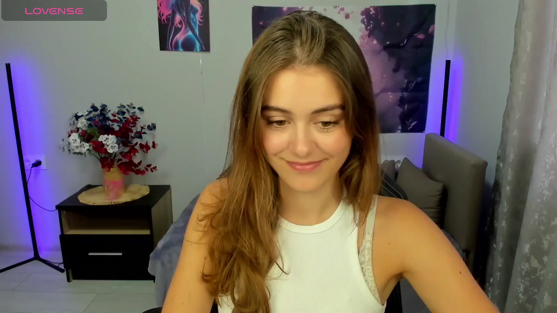 Gallery image thumbnail from TracySpark's myfreecams stream on, 09/17/2025, 11:09 image 16 of 20