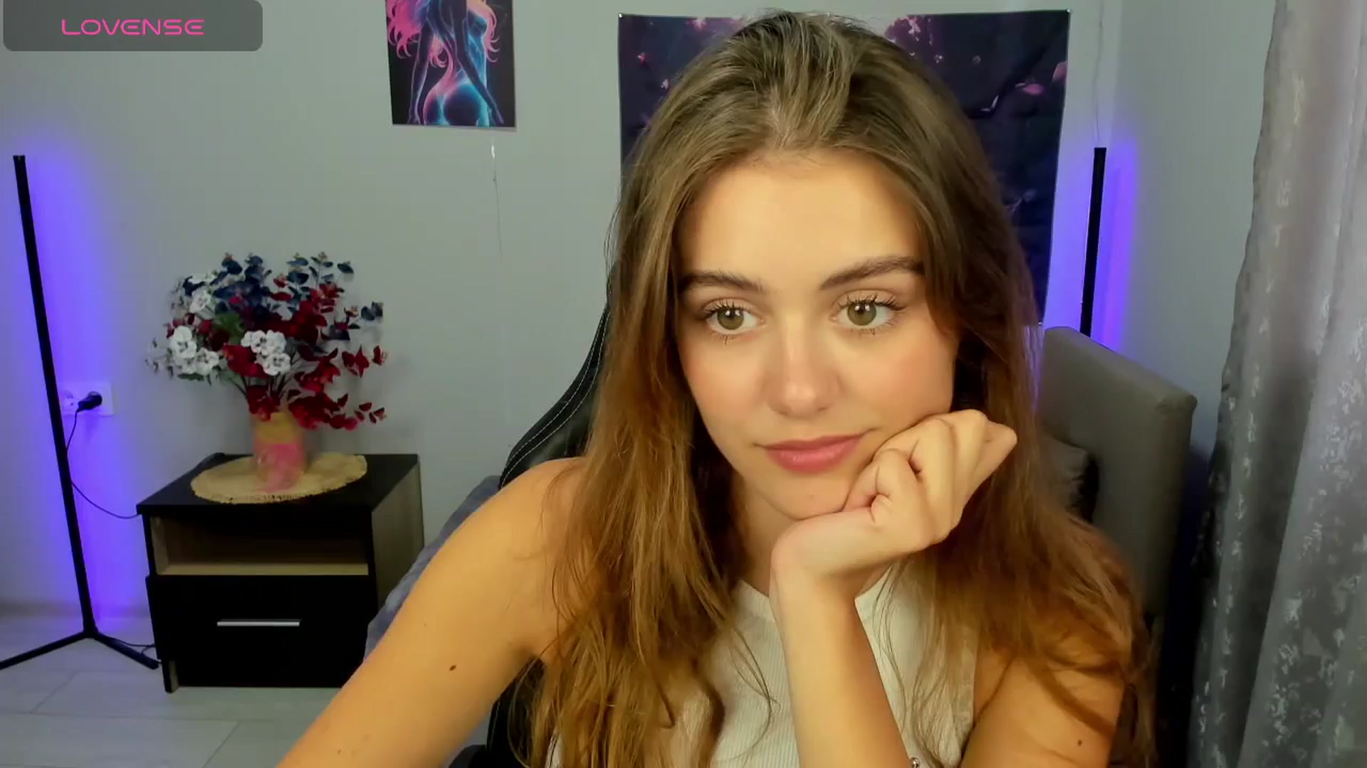 Gallery image thumbnail from TracySpark's myfreecams stream on, 09/17/2025, 11:09 image 7 of 20