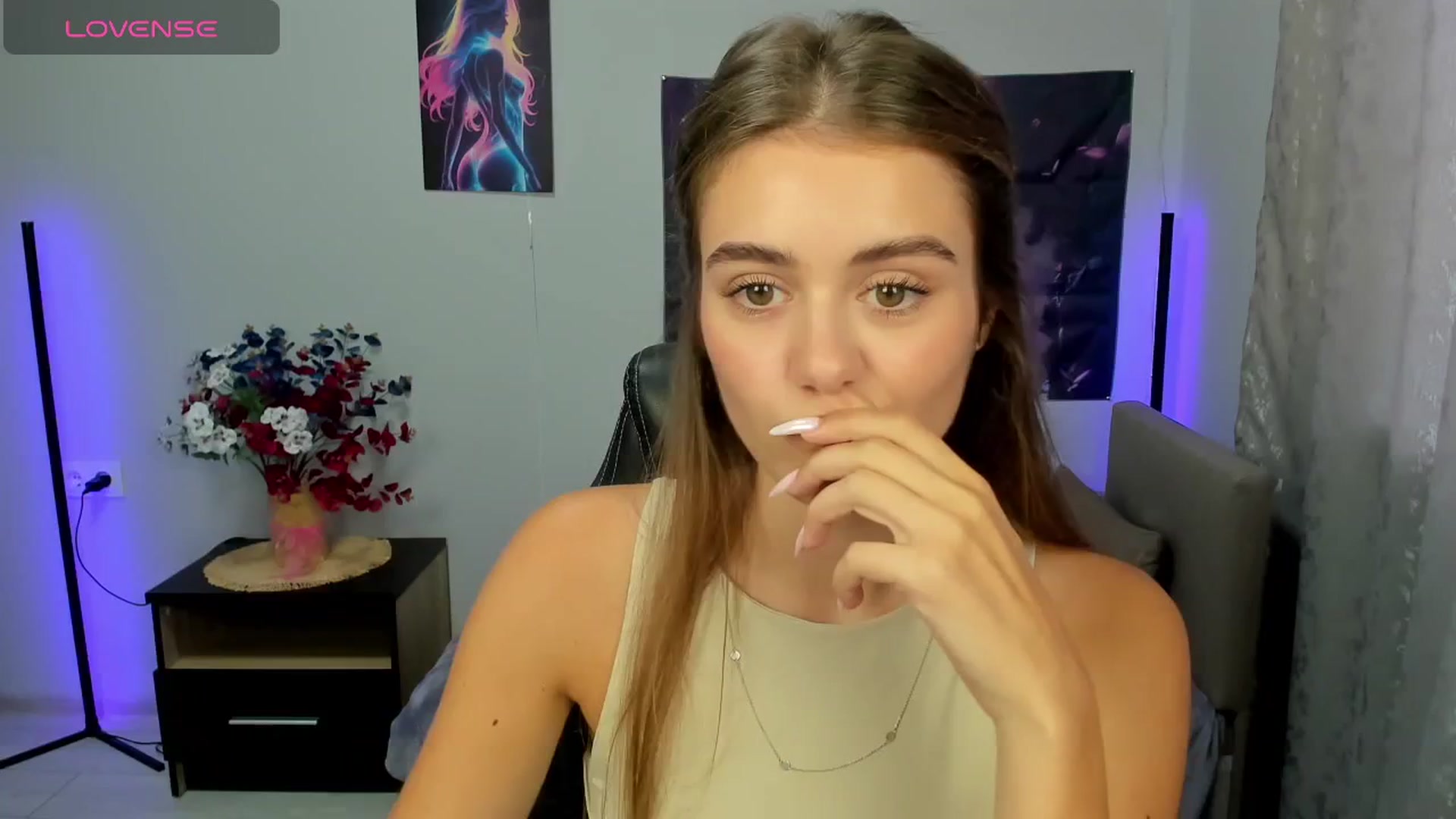 Gallery image thumbnail from TracySpark's myfreecams stream on, 09/18/2025, 10:56 image 18 of 20
